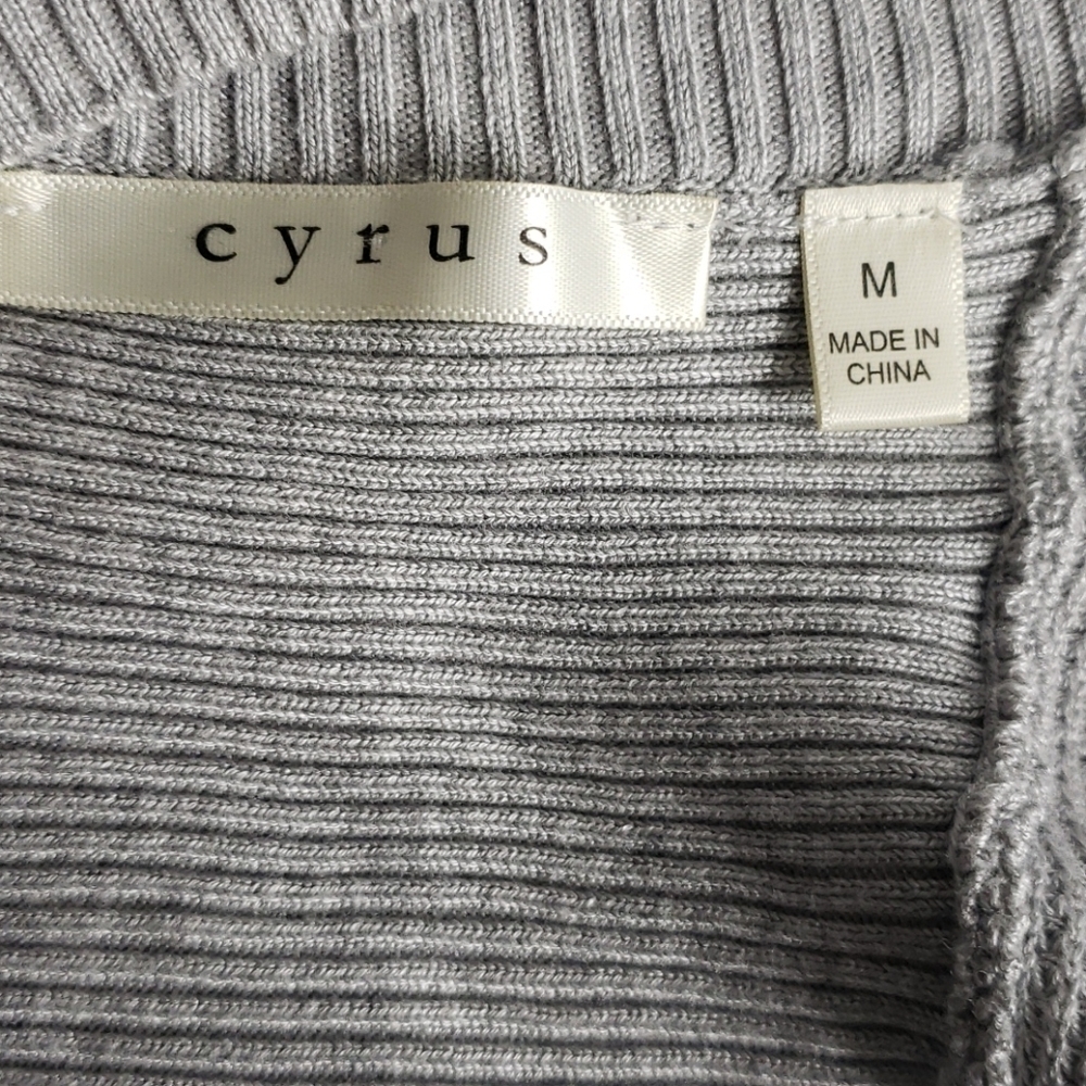 Cyrus‎ Cardigan - Picture 6 of 7